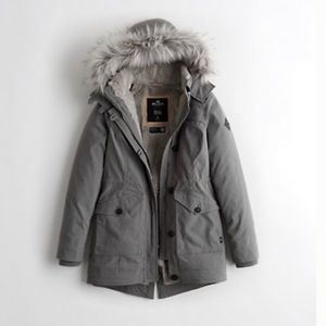 Hollister Cozy-lined Parka brand new with tags.